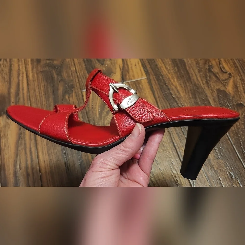 Anne Klein Red Leather iflex Monogram Bold Buckle Heels Sandals Size 10